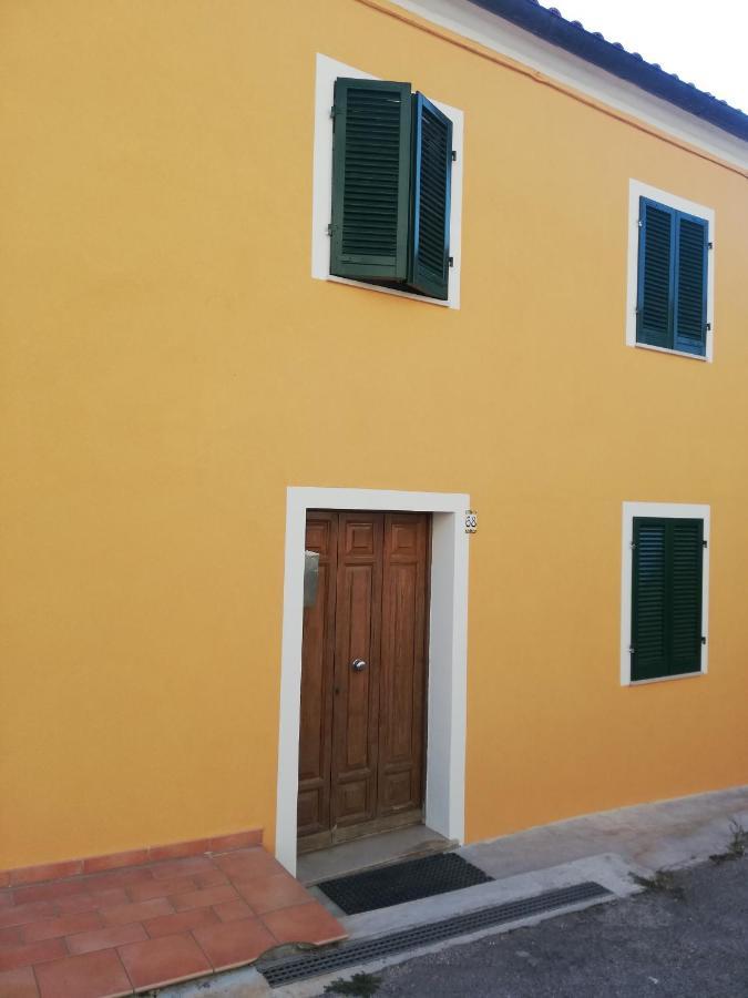 Borgo Antico Lejlighed Montemarciano Eksteriør billede